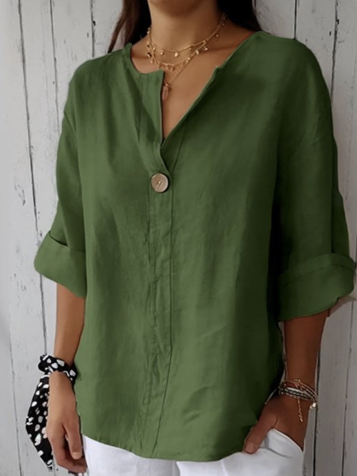 Frida Blouse – Casual V-Neck Blouse