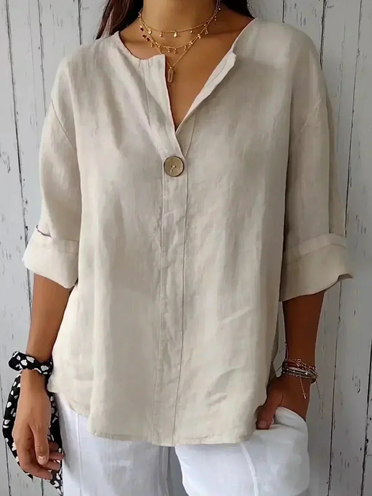 Frida Blouse – Casual V-Neck Blouse