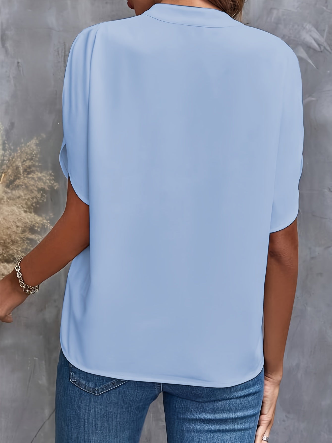 Vivi | Elegant Lightweight Blouse for Women
