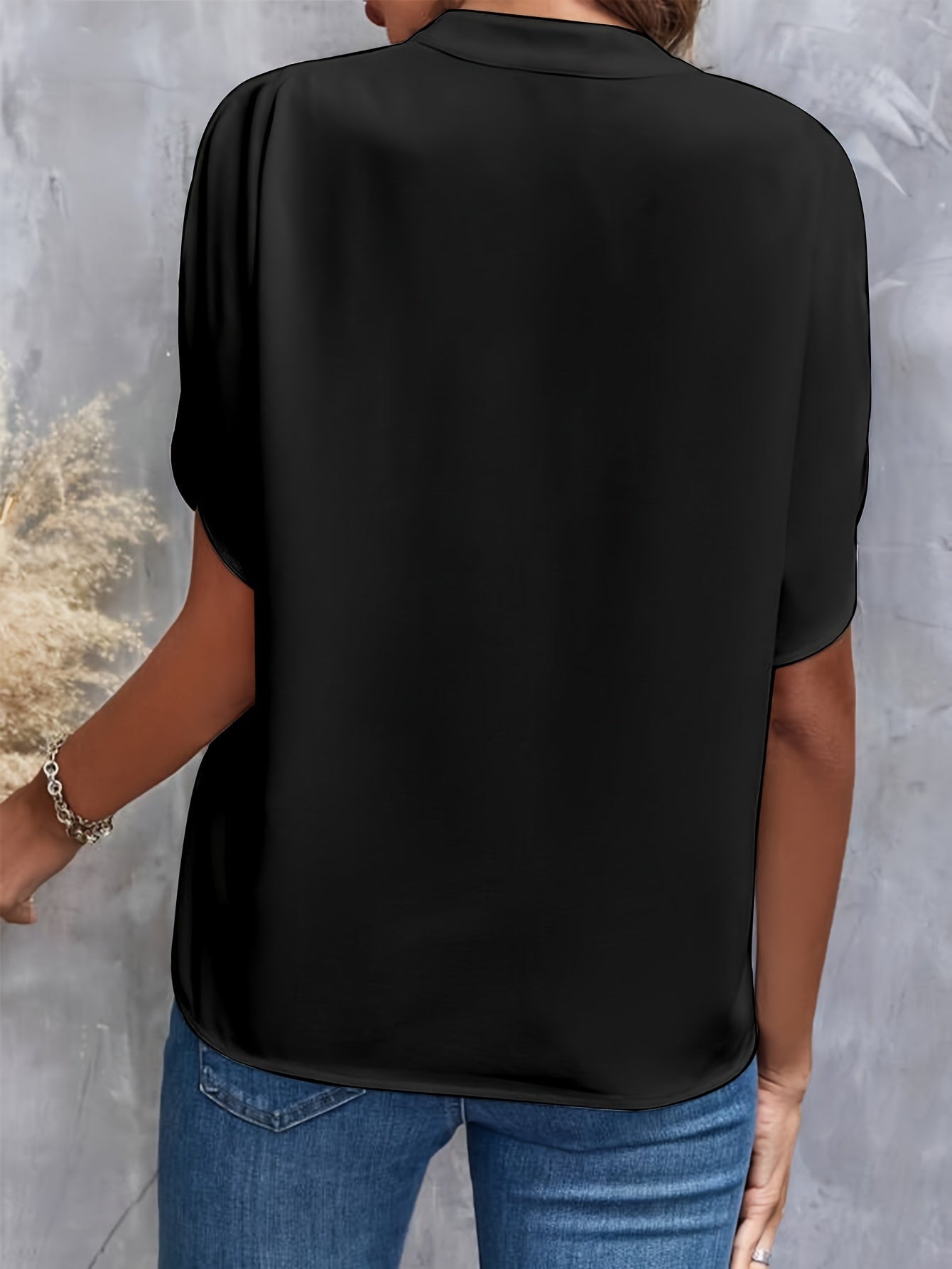 Vivi | Elegant Lightweight Blouse for Women