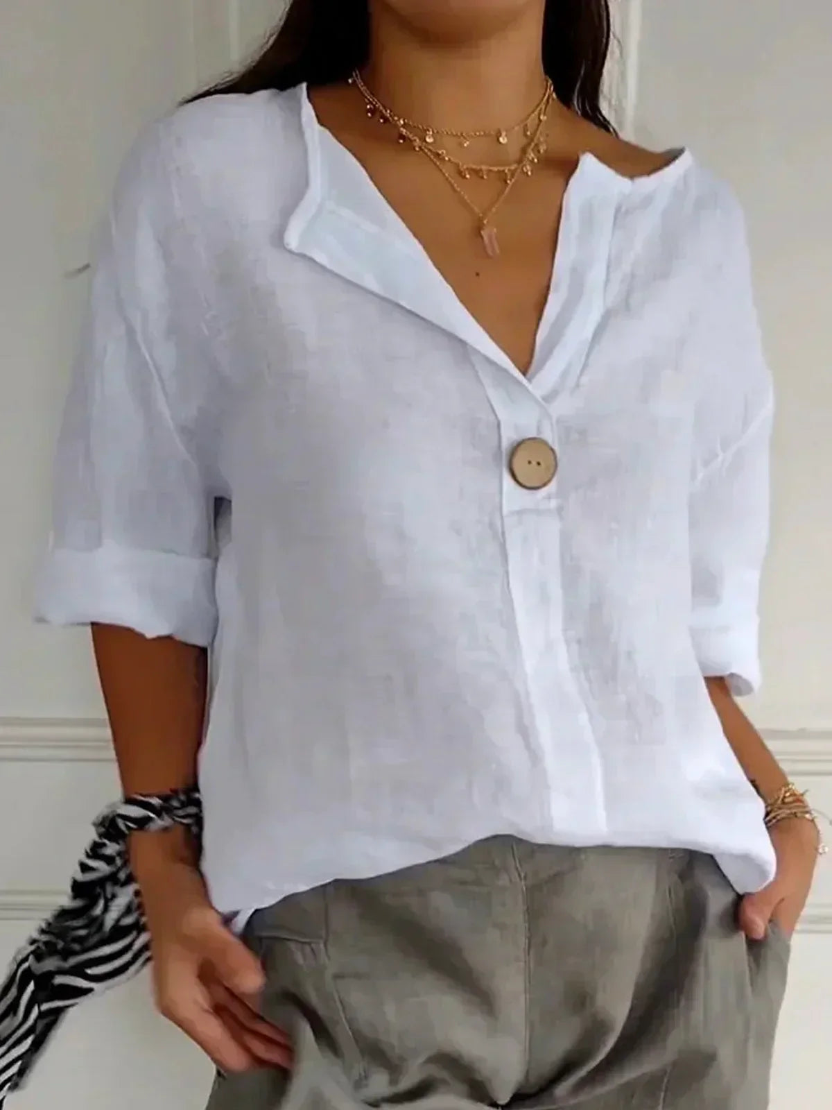 Frida Blouse – Casual V-Neck Blouse