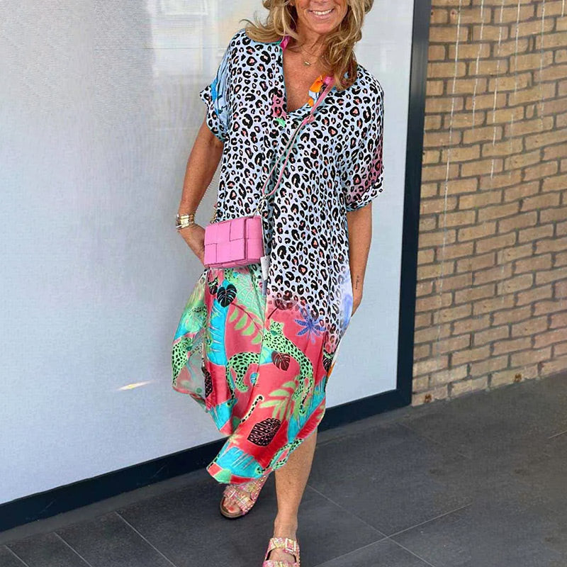 Airy, loose dress with print and V-neck